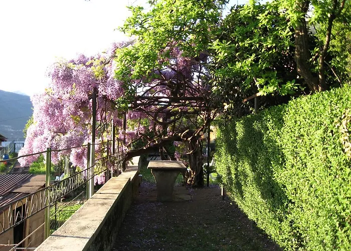 Casa Gibiseo * Bellano